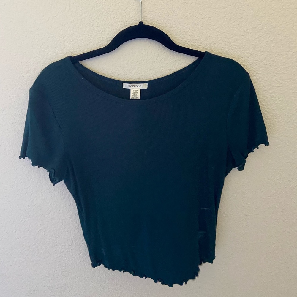 Dark green cropped tee